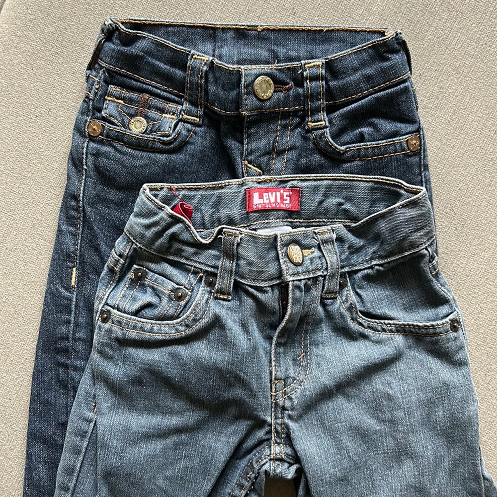 3T true religion, and Levi jeans great condition